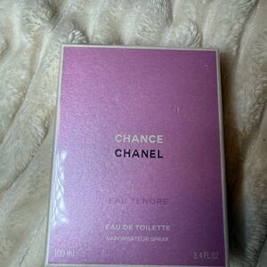 CHANEL Chance Eau Tendre Pink Shimmer Box